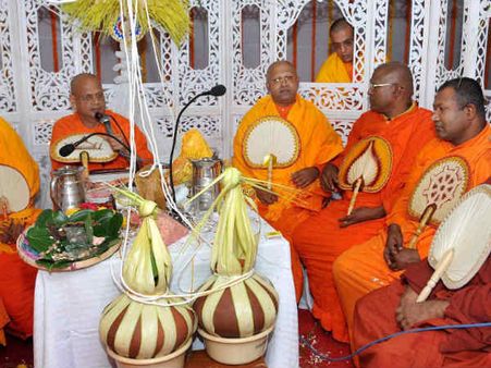 ಬೆಂಗಳೂರು ಬೌದ್ಧ ಭಿಕ್ಷು ನಿಗೂಢವಾಗಿ ಆತ್ಮಹತ್ಯೆ