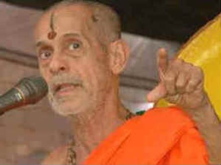 ಅಲ್ಪಸಂಖ್ಯಾತ ವಿವಿಗೆ ಟಿಪ್ಪು ಹೆಸರು ಬೇಡ: ಪೇಜಾವರ ಶ್ರೀ