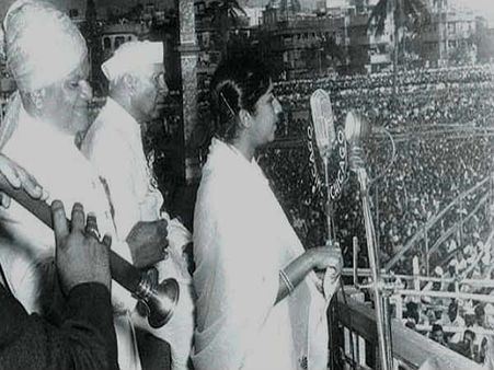 'ಏ ಮೇರೆ ವತನ್ ಕೆ ಲೋಗೋಂ'ಗೆ 50ರ ಪ್ರಾಯ!