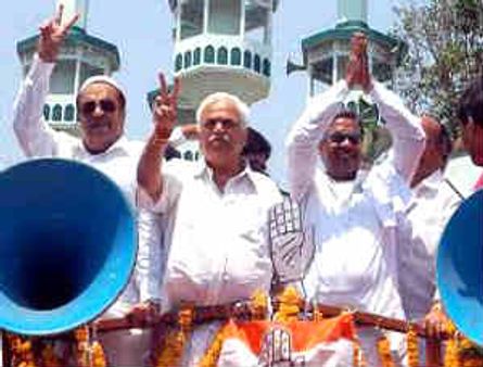 ಈಶ್ವರಪ್ಪ ಮಹಾನ್ ಪೆದ್ದ, ನಿಮ್ ಮನೆ ಹಾಳಾಗ್ ಹೋಗ..!