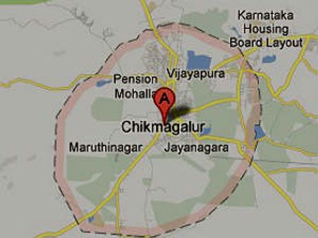 ರಜೆ ಸಜೆ: ಸಬ್ ಇನ್ಸ್ ಪೆಕ್ಟರಿಗೆ ಬಿತ್ತು ಚಪ್ಪಲಿ ಏಟು