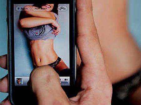 ಪ್ರಿಯತಮೆಯ MMS: ಯುವಕನ ಬಂಧನ