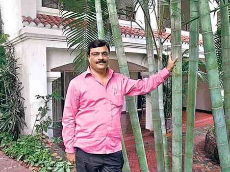 ಯುವಕನ ಕಪಾಳಕ್ಕೆ ಹೊಡೆದ ಕಾಂಗೈ ನರೇಂದ್ರಸ್ವಾಮಿ