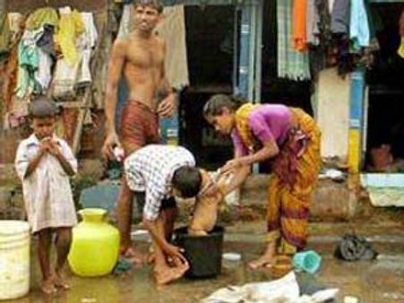 ಫೋನ್,ಲ್ಯಾಪ್ ಟ್ಯಾಪ್ ಇದೆ ಪಾಯಿಖಾನೆ ಇಲ್ಲ