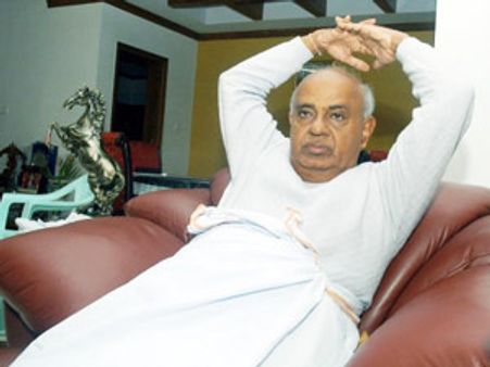 ರಾಮುಲು ಆಸೆಗೆ ತಣ್ಣೀರು ಸುರಿದ ದೊಡ್ಡಗೌಡರು