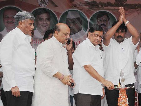 ಮೂವರು ಔಟ್; ಸೋಮಣ್ಣ, ಬೊಮ್ಮಾಯಿ ಬಿಜೆಪಿ ಬಿಡೋಲ್ಲ