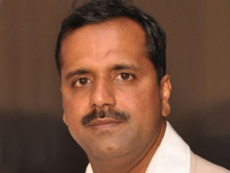 ಮಂಗಳೂರು ನಗರದಲ್ಲಿ ಯುಟಿ ಖಾದರ್ ಖದರ್