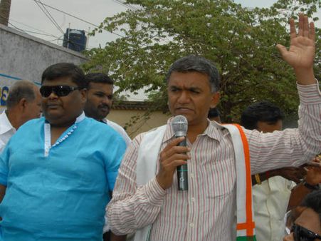 ಕೃಷ್ಣ ಬೈರೇಗೌಡರಿಗೆ ಸಾಥ್ ನೀಡಿದ ಬುಲೆಟ್