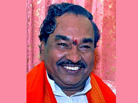 ಕೆಎಸ್ ಈಶ್ವರಪ್ಪಾ ಹೆಲಿಕಾಪ್ಟರಿನಲ್ಲಿ ಅಕ್ರಮ ಹಣ ಸಿಕ್ತು