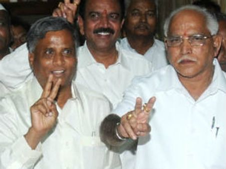 ತಮಗೇ ಬಹುಮತ ಖಚಿತ ಅಂತಾವೆ ಪಕ್ಷಗಳೆಲ್ಲವು!