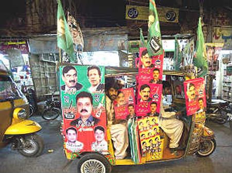 ಅಪಹೃತ ಏನಾದ ಗೊತ್ತಿಲ್ಲ; ಮತ್ತೆ ಬಾಂಬ್ ಸ್ಫೋಟಗಳು