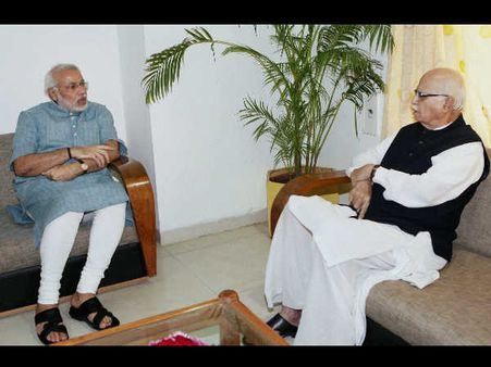 ಲಷ್ಕರ್ ಹಿಟ್ ಲಿಸ್ಟಲ್ಲಿ ಅಡ್ವಾಣಿ, ಮೋದಿ, ತೊಗಾಡಿಯಾ