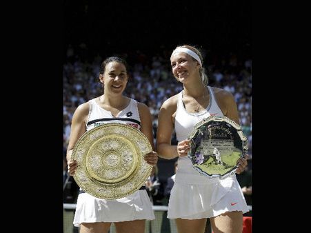 ಚಿತ್ರಗಳಲ್ಲಿ: ವಿಂಬಲ್ಡನ್ ಕಿರೀಟ ಧರಿಸಿದ ಹೊಸ ರಾಣಿ