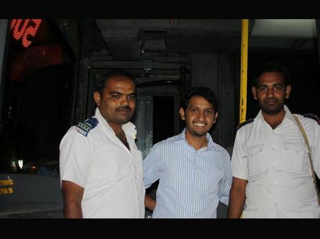 ಮಾನವೀಯತೆ ಮೆರೆದ ಬಿಎಂಟಿಸಿ ವೋಲ್ವೋ ಕಂಡಕ್ಟರ್