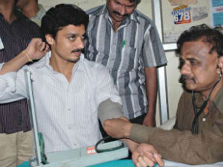 ಶಾಸಕ ಸುರೇಶ್ ಬಾಬು ವಿರುದ್ಧವೂ ಅಕ್ರಮ ಆಸ್ತಿ ದೂರು