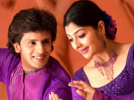 ನಾವಿಕ ಸಮ್ಮೇಳನದಲ್ಲಿ ನಿರುಪಮಾ, ರಾಜೇಂದ್ರ ನರ್ತನ