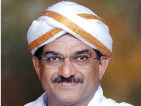 ಮಂಗಳೂರು ದಸರೆಗೆ ವೀರೇಂದ್ರ ಹೆಗ್ಗಡೆರಿಂದ ಚಾಲನೆ