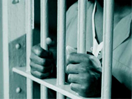 ಮೂರು ಜೈಲುಗಳಲ್ಲಿ ಕೈದಿಗಳ ನಿರಶನ