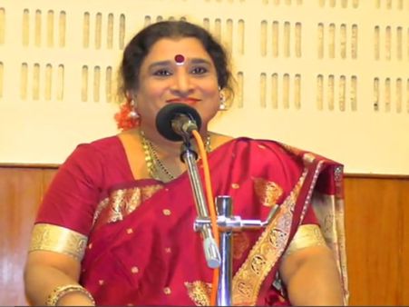 ನವರಾತ್ರಿ 2ನೇ ದಿನ : ಭುವನೇಶ್ವರಿಯ ನೆನೆ ಮಾನಸವೆ