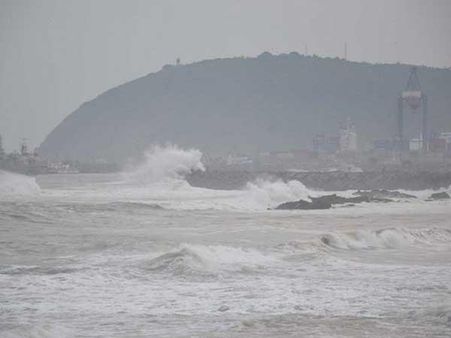 ಚಂಡಮಾರುತದ ಹೆಸರಿನ ರಹಸ್ಯ ಹುಡುಕುತ್ತಾ...