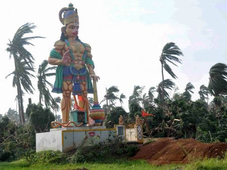 ಚಿತ್ರಗಳಲ್ಲಿ ನೋಡಿ ಒರಿಸ್ಸಾದಲ್ಲಿ ಫೈಲಿನ್ ಅಬ್ಬರ