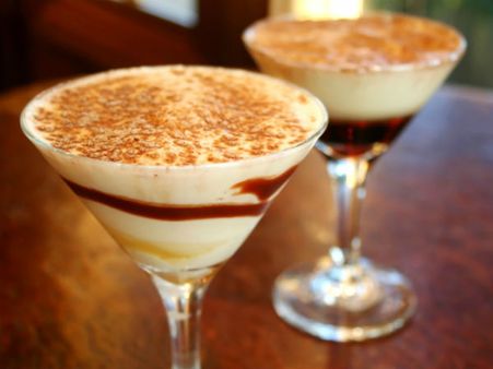 ನಗರಗಳಲ್ಲಿ ಹೆಚ್ಚುತ್ತಿದೆ ಚಾಕೋಲೇಟ್, ಡ್ರೈಫ್ರೂಟ್ಸ್ ಬೇಡಿಕೆ!