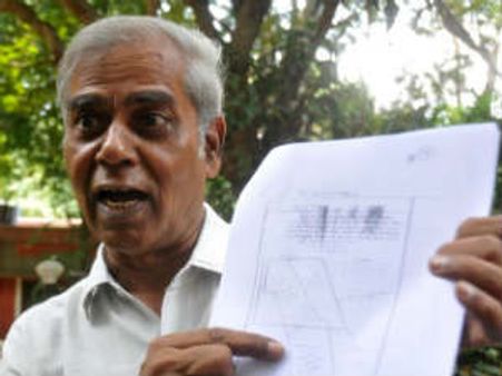 ಡಿಕೆಶಿ ಮೇಲೆ ಅದಿರು ಖರೀದಿ, ಡಿನೋಟಿಫಿಕೇಶನ್ ಆರೋಪ