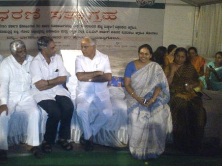 ಯಡಿಯೂರಪ್ಪ ಧರಣಿಗೆ ಶಕ್ತಿ ತುಂಬಿದ ಜೆಡಿಎಸ್!