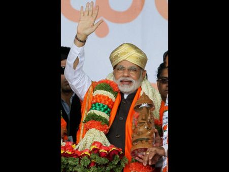 ಚಿತ್ರಗಳಲ್ಲಿ : ಭಾರತ ಗೆಲ್ಲಿಸಿ ಮೋದಿ ಬೃಹತ್ ಸಮಾವೇಶ