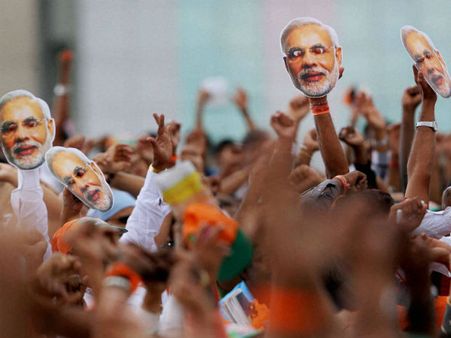 ಕರ್ನಾಟಕದ ಯುವಜನತೆಗೆ ಸ್ಪೆಷಲ್ ಪ್ಯಾಕೇಜ್