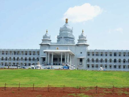 ಬೆಳಗಾವಿ ಅಧಿವೇಶನದಲ್ಲಿ ಊಟದ ಖರ್ಚಿಗೆ ಕತ್ತರಿ!