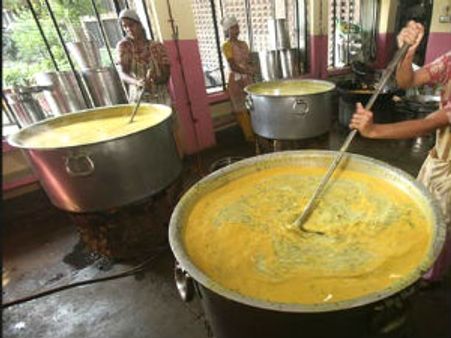 ಮಂಗಳೂರು ಇಸ್ಕಾನ್ ಬಿಸಿಯೂಟದಲ್ಲಿ ಹುಳು ಪತ್ತೆ