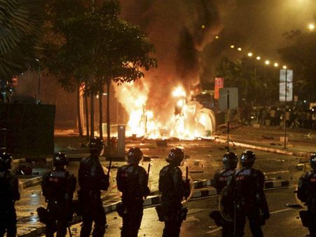 ಕೆಂಪು ಚುಕ್ಕೆಯ ಮೇಲೊಂದು ಕಪ್ಪು ಚುಕ್ಕೆ!