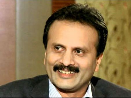 ಕೃಷ್ಣ ಅಳಿಯನ ಕೊರಳಿಗೆ ಸುತ್ತಿಕೊಂಡ ಭೂ ಹಗರಣ