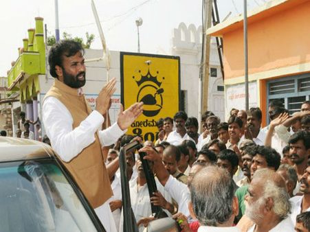 ಸೋಮವಾರ ಶ್ರೀರಾಮುಲುಗೆ ಬಿಜೆಪಿ ಆಹ್ವಾನ?