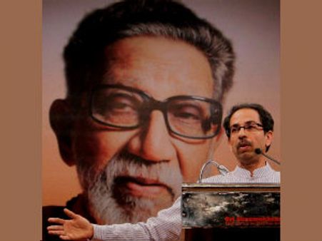 ಬಾಳಾ ಆಸ್ತಿ: ಕೋರ್ಟ್ ಮೆಟ್ಟಿಲೇರಿದ ಠಾಕ್ರೆ ಸೋದರರು!