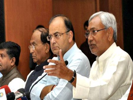 ಚುನಾವಣಾಪೂರ್ವ ಸಮೀಕ್ಷೆ: ಜೇಟ್ಲಿ, ನಿತೀಶ್ ಹೇಳಿದ್ದೇನು?