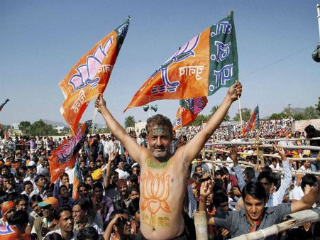 ಐಬಿಎನ್ ಸಮೀಕ್ಷೆ: ಅಧಿಕಾರದತ್ತ ಬಿಜೆಪಿ ಹತ್ತಿರ, ಇನ್ನೂ ಹತ್ತಿರ