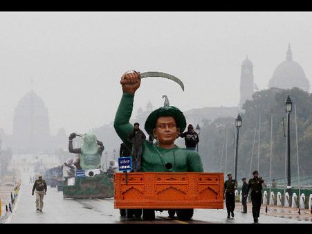 ಟಿಪ್ಪು 'ಸ್ತಬ್ದ' ಚಿತ್ರ ಏಕೆ? ಟ್ವಿಟ್ಟರ್ ನಲ್ಲಿ ಕದನ