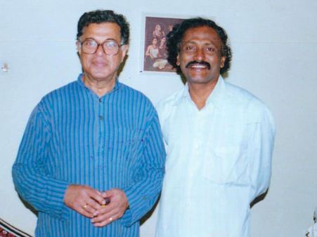 'ಜ್ಞಾನಪೀಠ ಪ್ರಶಸ್ತಿಗೆ ಯುಆರ್ಎ, ಕಾರ್ನಾಡ್ ಅರ್ಹರಲ್ಲ'