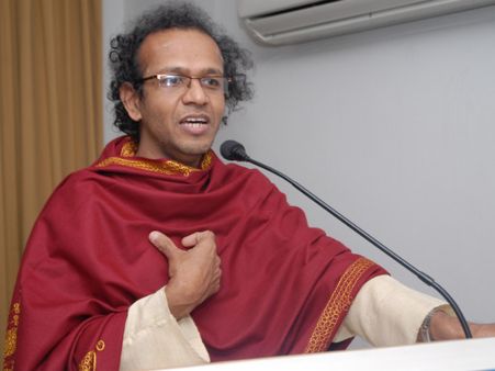 ಆರ್ ಗಣೇಶ್ ಅವರ ಸಾವಿರದ ಅಷ್ಟಾವಧಾನ ಲೈವ್