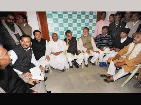 ಚುನಾವಣೆ ಕಾಲೇ ಲಾಲು ರಾಜಕೀಯ ನೆಲೆ ಶಿಥಿಲ