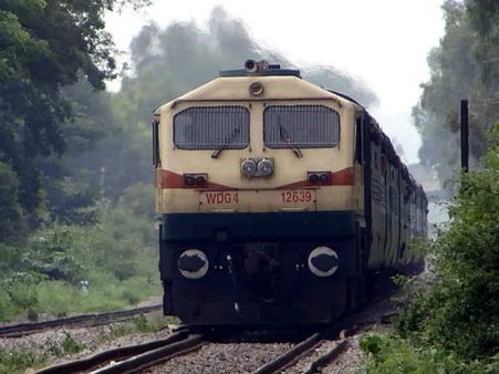 ಪಿಎನ್ಆರ್ ಸ್ಟೇಟಸ್ ಬಗ್ಗೆ ಎಸ್ಎಂಎಸ್ ಬರುತ್ತೆ!