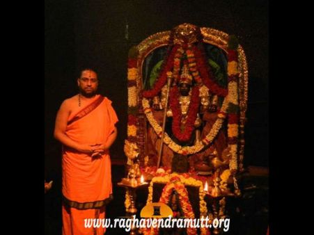 ಸುಬುಧೇಂದ್ರ ತೀರ್ಥರಿಗೆ ಮಂತ್ರಾಲಯ ಮಠದ ಅಧಿಕಾರ