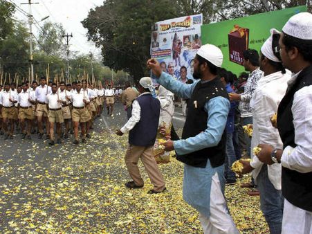 ಮೋದಿ ನಾಡಿನಲ್ಲಿ ಮುಸ್ಲಿಮರು ಸುಭಿಕ್ಷವಾಗಿದ್ದಾರೆ: NSS