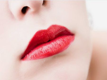 ಇಲ್ಲಿ ಮಹಿಳೆಯರ ವಸ್ತುಗಳನ್ನು ಪುರುಷರು ಮಾರುವಂತಿಲ್ಲ!