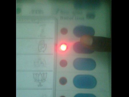 ಮತ ಕರ್ನಾಟಕ: ಅಚಾತುರ್ಯ, ಅವಿವೇಕತನ, ಅಕ್ರಮ