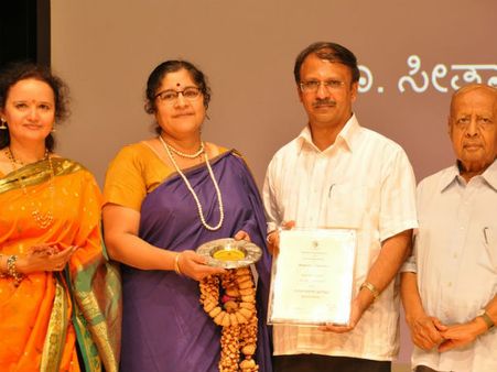 ಸಿಂಗಪುರಕ್ಕೆ ಕಳೆತಂದ ಸಿಂಗಾರ ಉತ್ಸವ 2014