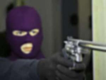 ಬೆಂಗಳೂರು: ರಾತ್ರಿ ಕಳ್ಳರ ಕೈಚಳಕ - 5 ಲಕ್ಷ ಕಳ್ಳತನ