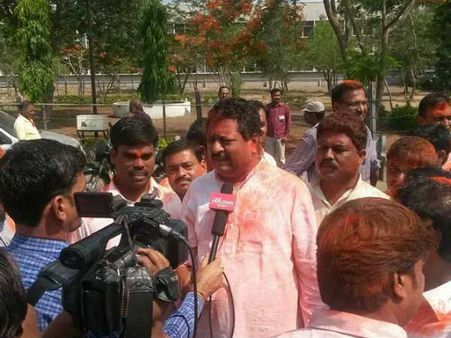 ಬಿಜಾಪುರ ಗಲಭೆ : ಯತ್ನಾಳ್ ಗೆ ಬಂಧನ ಭೀತಿ